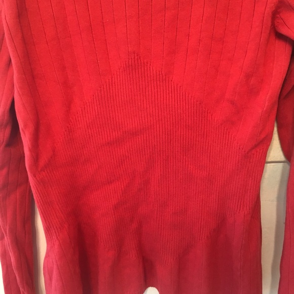 Cashmere Sweater | Red | Size Medium - Picture 8 of 8